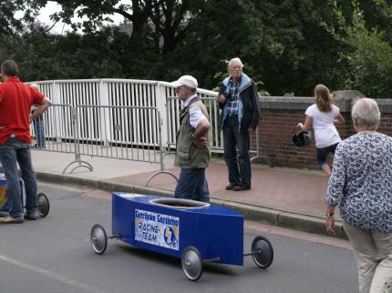 3.Seifenkistenrennen in Weener 2011 (Soapboxderby.de)