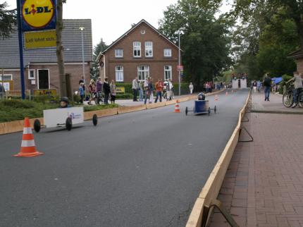 3.Seifenkistenrennen in Weener 2011 (Soapboxderby.de)