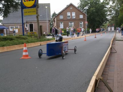 3.Seifenkistenrennen in Weener 2011 (Soapboxderby.de)