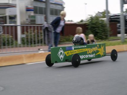 3.Seifenkistenrennen in Weener 2011 (Soapboxderby.de)