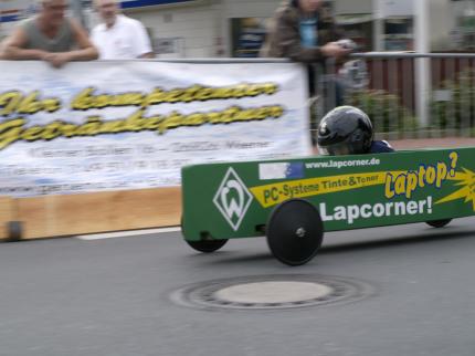 3.Seifenkistenrennen in Weener 2011 (Soapboxderby.de)