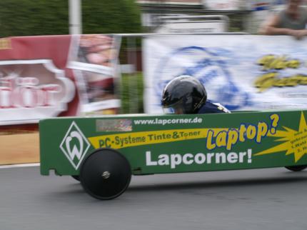 3.Seifenkistenrennen in Weener 2011 (Soapboxderby.de)