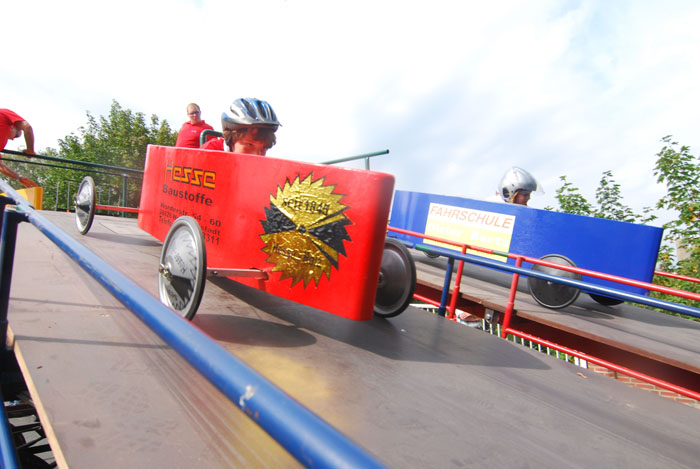 3.Seifenkistenrennen in Weener 2011 (Soapboxderby.de)