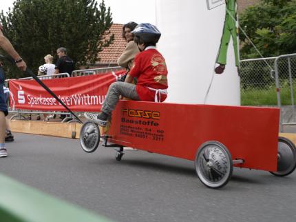 3.Seifenkistenrennen in Weener 2011 (Soapboxderby.de)