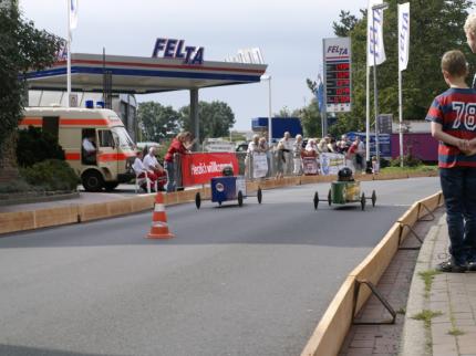 3.Seifenkistenrennen in Weener 2011 (Soapboxderby.de)