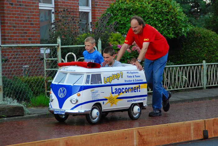 3.Seifenkistenrennen in Weener 2011 (Soapboxderby.de)