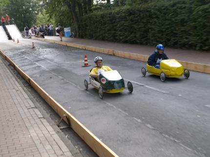 3.Seifenkistenrennen in Weener 2011 (Soapboxderby.de)