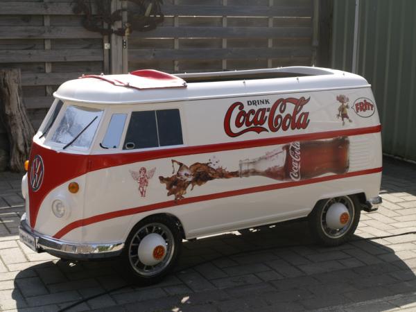 Fan-Bus-mit GENÄHMIGUNG VON COCA-COLA